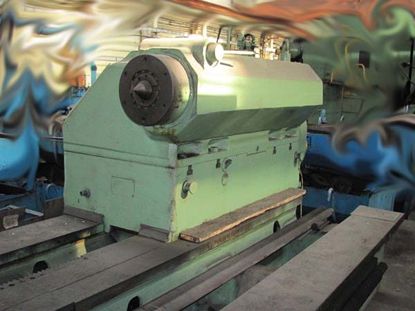 Загальний вигляд токарно-гвинторізного верстата 1А665 1А665 Загальний вигляд токарно-гвинторізного верстата